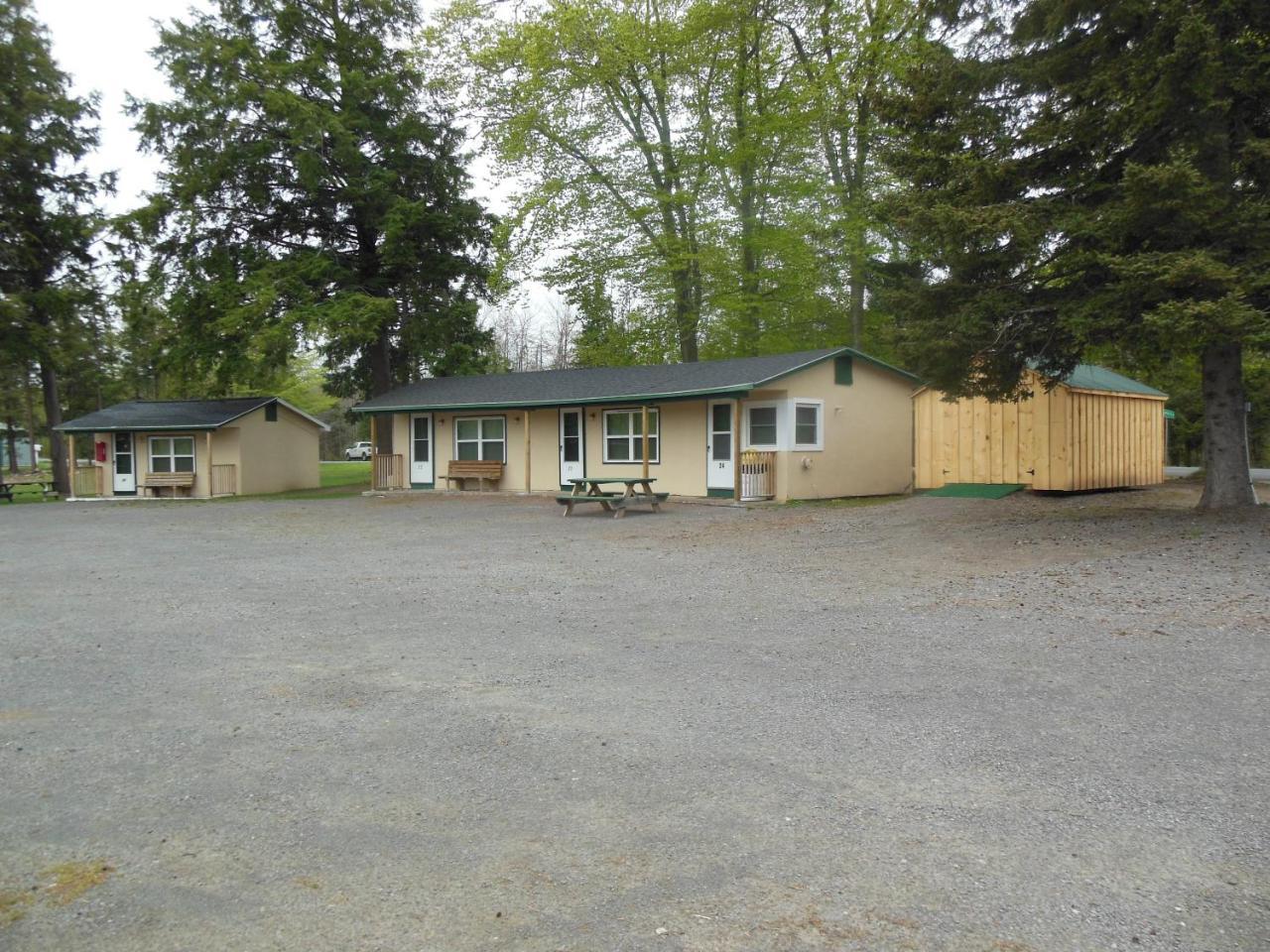 Evergreen Motel Oswego Exterior photo